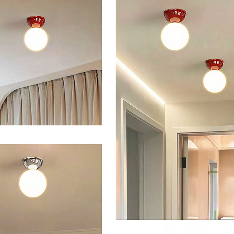 Spherelia Skandinavische Deckenleuchte mit Kugelglas | 1-Licht Design | Semi-Flush Montage | Perfekt für Flur & Wohnräume
