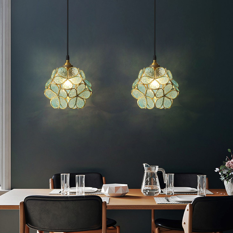 PetalGlow Glasblütenblatt-Pendelleuchte | Nordischer Stil | Elegantes Design für Ess- & Wohnzimmer