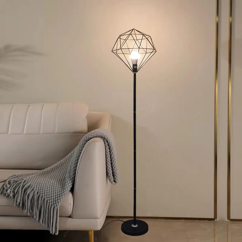Diamoro Stehlampe | Modernes Hohldesign | Eisen in Diamantform | Stilvolle Beleuchtung für Arbeitszimmer