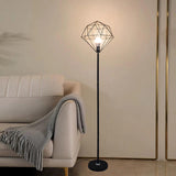 Diamoro Stehlampe | Modernes Hohldesign | Eisen in Diamantform | Stilvolle Beleuchtung für Arbeitszimmer