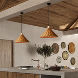 RattaLuxe Pendelleuchte | Vintage Wabi-Sabi Design | Rattan-Kegelschirm | 1-Licht
