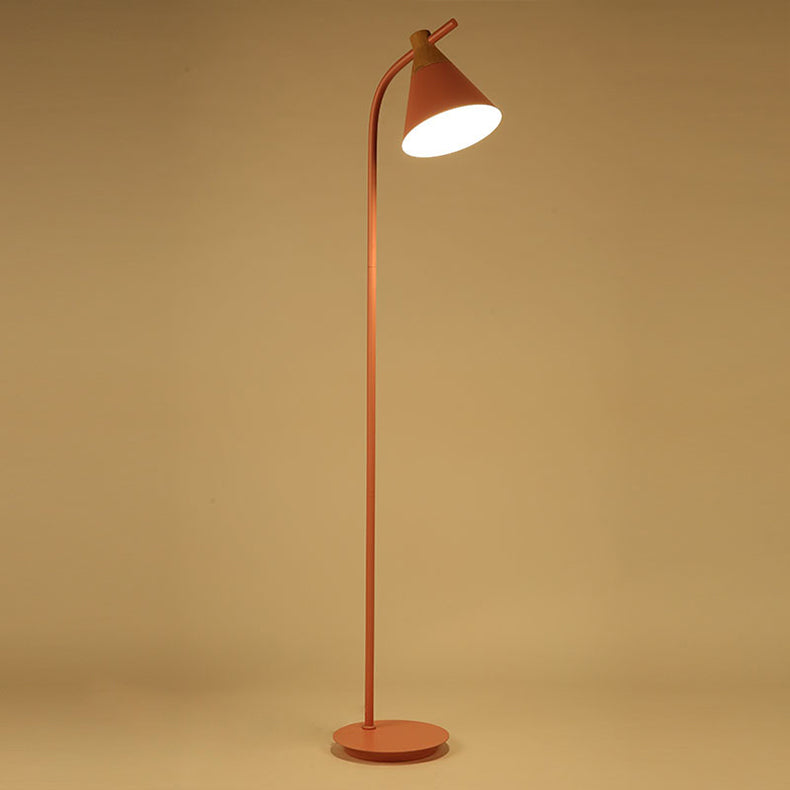 LuxiCone Nordic Macaron Stehlampe | Konischer Lampenschirm | 1 Licht | Kreatives Design | Stehende Bodenleuchte
