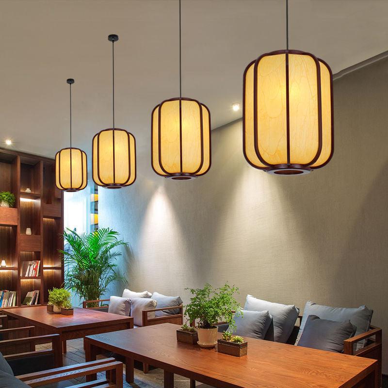 LuxoraChic Modernes Chinesisches Design Pendelleuchte | Faux-Schaffell | Holz-Laterne | LED-Beleuchtung für Zuhause