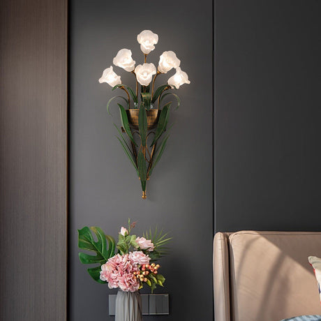 FloraLux Wandlampe | Modern Minimalist Design | 6/10-flammig | Glasblüten | Dekorative Beleuchtung