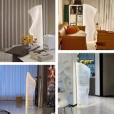 LumeCurve Stehlampe im Art-Deco-Stil | Unregelmäßige Form | Aluminium & Acryl | LED-Design für Wohnzimmer