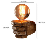 CastForte Vintage Wandlampe mit Harz-Faust-Design | 1 Licht | Einzigartige Beleuchtung für Wohnzimmer & Büro