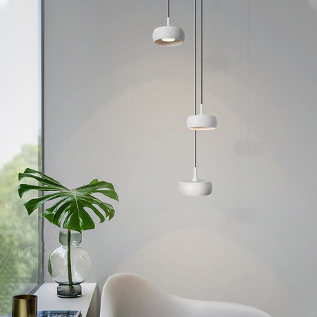 Illuro Nordic Minimalist Pendelleuchte | Aluminium-Kuppel | LED Deckenleuchte | Höhenverstellbar | Für Esszimmer & Büros