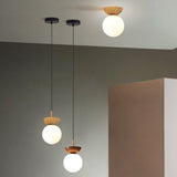 LumiHaus Deckenleuchte Holz | Japanisch-Nordisches Design | Glas Kugel | Warmes Stimmungslicht
