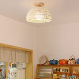 Rattana Deckenleuchte | Japanisches Design | Halbrundes Holz & Rattan | Beleuchtung für Wohnzimmer