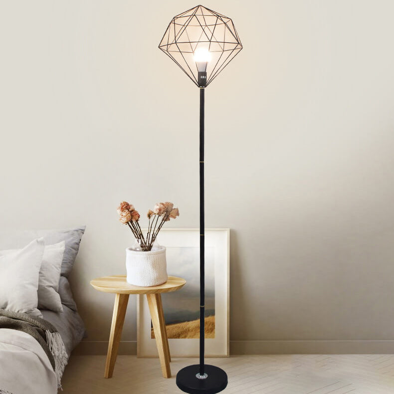 Diamoro Stehlampe | Modernes Hohldesign | Eisen in Diamantform | Stilvolle Beleuchtung für Arbeitszimmer