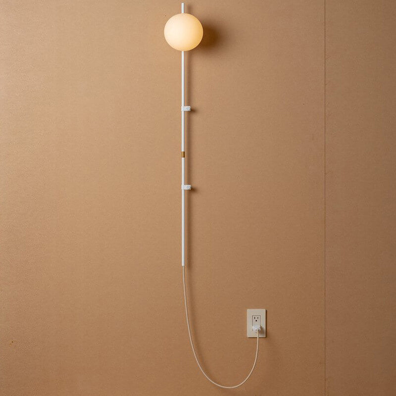 VertaGlow Minimalist Glas-Wandleuchte | Langer Arm | Modernes Design | Dimmbares Stimmungslicht | Perfekt für Wohnzimmer & Schlafzimmer