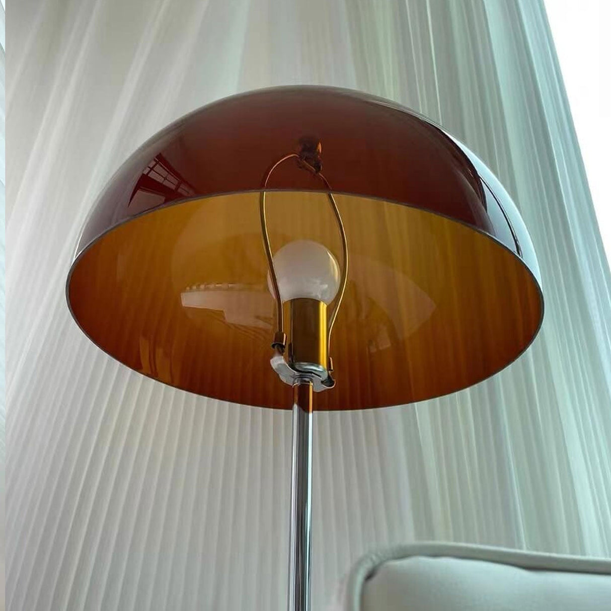 MushLight Retro Stehlampe | Acryl Pilzdesign | 1-flammig | Stilvolle LED Beleuchtung