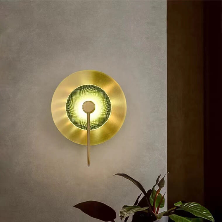 HaloDisc Skandinavische Wandleuchte | Rundes Eisen- und Glasdesign | Minimalistisch | Für Wohnzimmer & Schlafzimmer