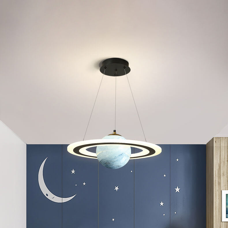 NovaOrbit Kids LED Kronleuchter | Kreatives Weltraumdesign | Dimmbar & Farbenfroh | Modern