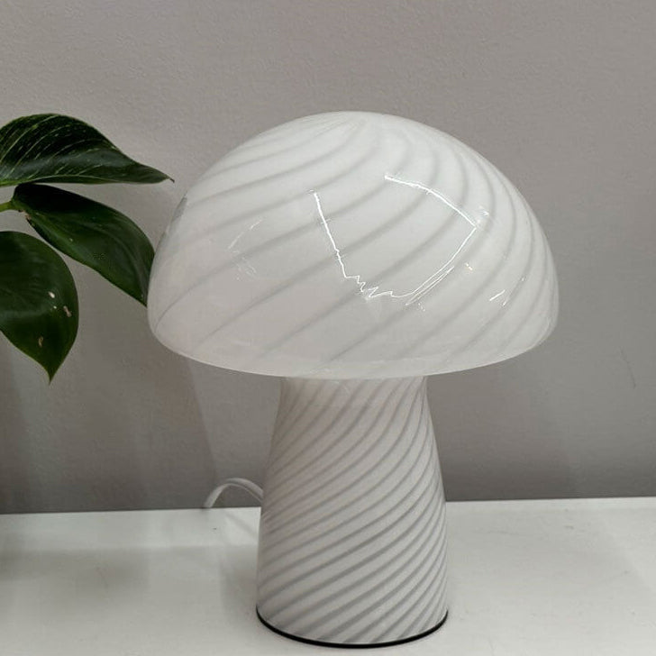 MushLuma Glas-Tischlampe im Pilz-Design | Minimalistisch & Modern | Warmes Stimmungslicht | Perfekt für Zuhause & Büro