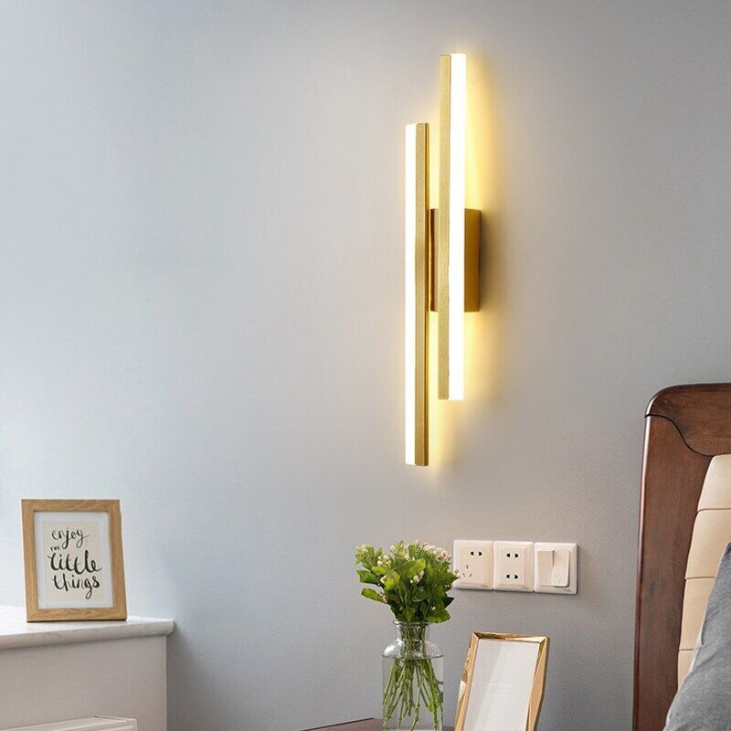 LumiStrip Moderne LED Wandlampe | Minimalistisches Design | Längliches Streifenlicht | Dimmbar & Energieeffizient