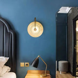 HaloDisc Skandinavische Wandleuchte | Rundes Eisen- und Glasdesign | Minimalistisch | Für Wohnzimmer & Schlafzimmer
