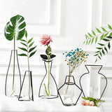 LineElegance Moderner Eisen-Vasenhalter | Minimalistisches Design | Perfekte Dekoration