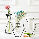 LineElegance Moderner Eisen-Vasenhalter | Minimalistisches Design | Perfekte Dekoration