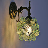 Bloomvielle Europäische Vintage Tiffany Wandleuchte | Blumenförmiges Glas | 1-Licht Design | Elegante Wandbeleuchtung