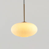 Lantoria Minimalistische Pendelleuchte | Ovaler Glasschirm | Cremefarbenes Nordic Design | 1-flammige Hängeleuchte