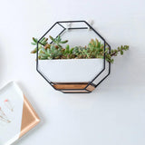 GeoFrame Keramik Wandpflanztopf mit Metallrahmen | Octagon Design