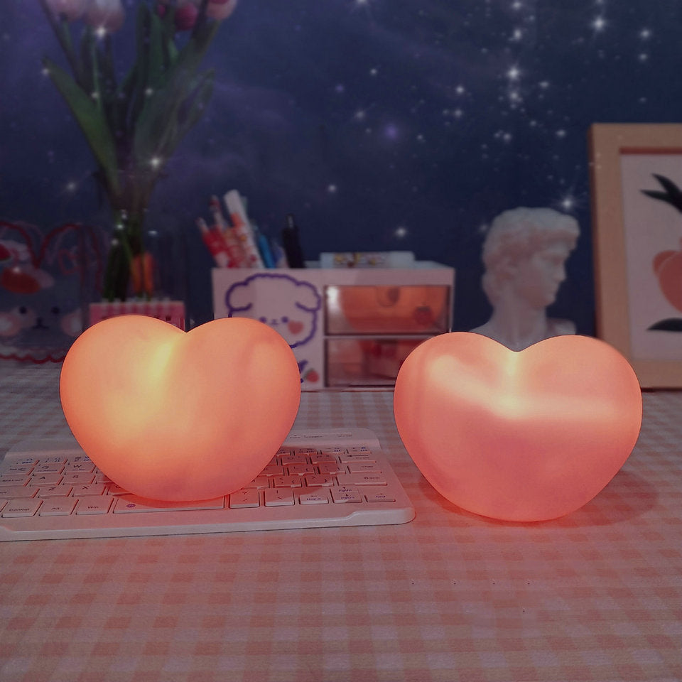LuvSphere Silikon LED Nachtlicht | Herzförmiges Design | Tischlampe | Warmes Stimmungslicht | Dekorativ
