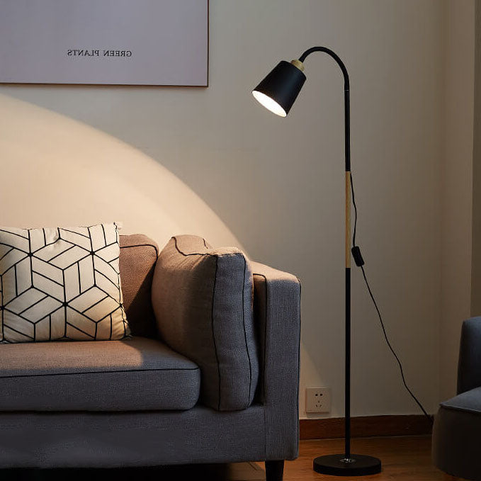 Luminist Stehlampe | Minimalistisches Design aus Eisen | Moderne Stehleuchte für Wohnzimmer & Büro