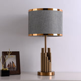 LuxeShade LED Tischlampe | Zylindrisches Stoffdesign | Moderne Beleuchtung | Deko für Zuhause