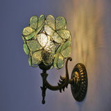 Bloomvielle Europäische Vintage Tiffany Wandleuchte | Blumenförmiges Glas | 1-Licht Design | Elegante Wandbeleuchtung