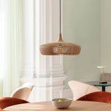 Lumivaro Nordic Vintage Pendelleuchte | Holzkuppel Design | 1-Licht Hängelampe | Perfekt für Esszimmer & Wohnzimmer