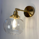 Glasvora Japanische Wandlampe | Runde Kugel aus Glas & Messing | Vintage Design | 1-flammig