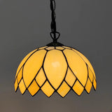 MilkyDome Europäisches Pendellicht | Milchweißes Glasdesign | 1-flammige Hängeleuchte | Klassische Eleganz