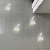 SkyWing Moderne LED Wandleuchte | Fliegender Vogel | 1-flammig | Kreatives Design | Deko für Zuhause