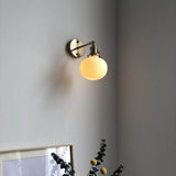 BrassGlow Japanische Retro Wandleuchte | Minimalistisches Design | Zylinder Oval | Messing & Lucite | 1-flammig