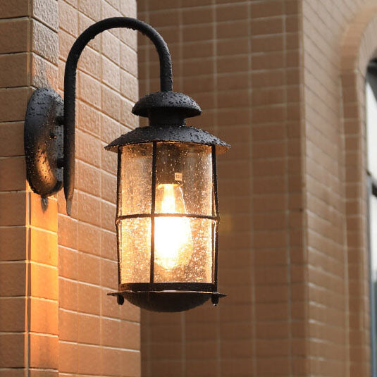 Aurovia Vintage Outdoor Wandleuchte | Wasserdicht | Eisen & Glas | 1-Licht Design | Ideal für Terrasse & Garten