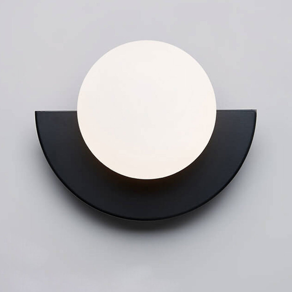 SferaLuxe Moderne Wandlampe | Minimalistisches Kugel-Design | Farbiges Glas | LED-Wandleuchte für Wohnräume