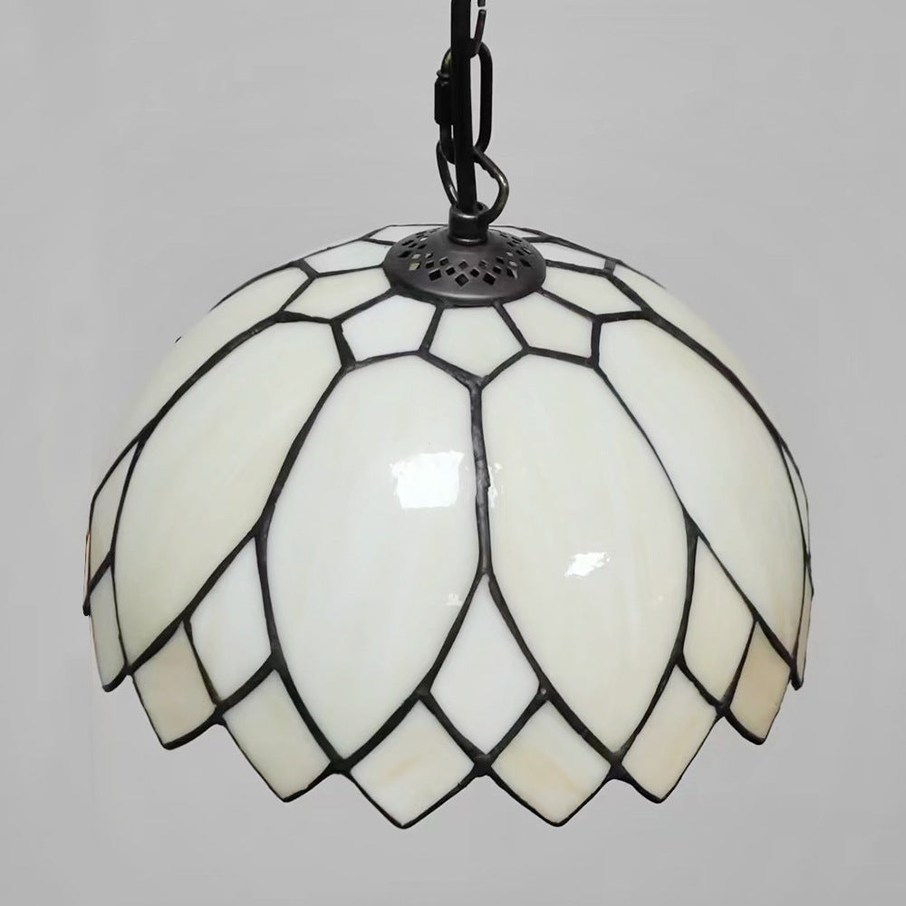MilkyDome Europäisches Pendellicht | Milchweißes Glasdesign | 1-flammige Hängeleuchte | Klassische Eleganz