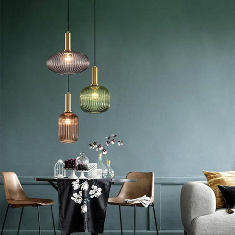 LumiShade Minimalistisches Streifen-Glas Pendelleuchte | Designer-Licht | Elegantes Wohnambiente | Deko-Laterne | 1-Flammig