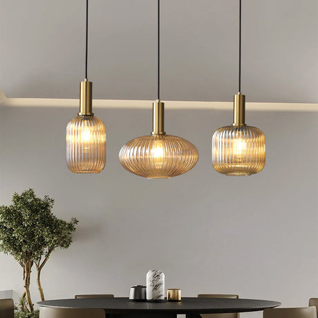 LumiShade Minimalistisches Streifen-Glas Pendelleuchte | Designer-Licht | Elegantes Wohnambiente | Deko-Laterne | 1-Flammig