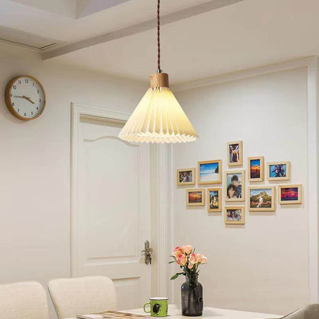 Eleglite Nordic Design Pendelleuchte | Minimalistischer Stil | Gefalteter Lampenschirm | 1-Licht Hängelampe