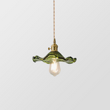 BloomGlow Hibiskus Design Tischlampe | Stilvolle Blumenlampe | Deko-Licht für Zuhause
