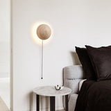 WabiGlow Minimalistische LED Wandleuchte | Runder Travertin | Japanisches Wabi-Sabi Design | Warmes Licht | Dekorative Beleuchtung