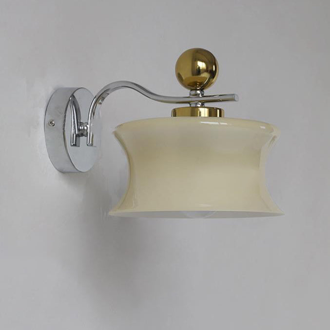 Scandura Wandleuchte | Skandinavisches Design | Glas & Eisen | Wellenförmiger Arm | Beleuchtung für Schlafzimmer