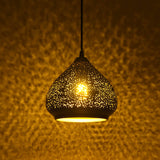 LumiÉclat Vintage Pendelleuchte | Metall mit Ätzdesign | Einflammige Hängelampe | Perfekt für Esszimmer & Küche