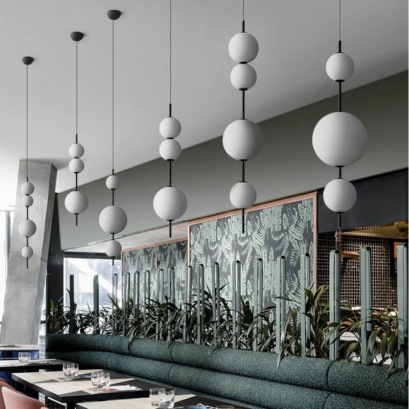 Orbessa LED Pendelleuchte | Zeitloses Kugeldesign aus Glas | Warmweißes Licht | Moderne Beleuchtung