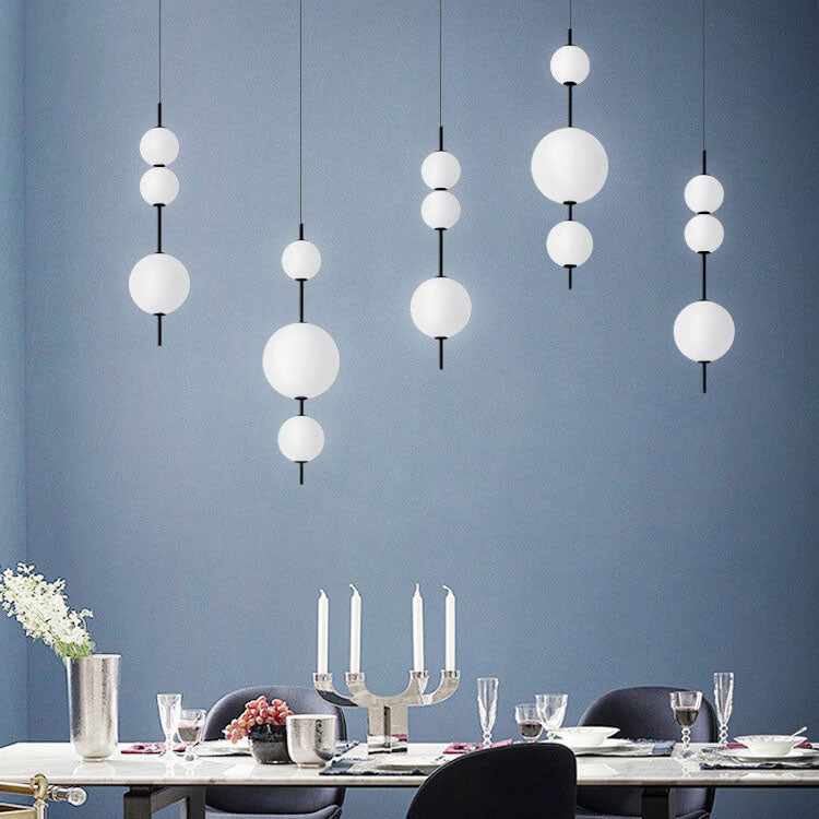 Orbessa LED Pendelleuchte | Zeitloses Kugeldesign aus Glas | Warmweißes Licht | Moderne Beleuchtung