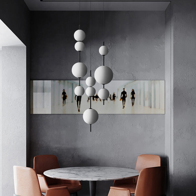 Orbessa LED Pendelleuchte | Zeitloses Kugeldesign aus Glas | Warmweißes Licht | Moderne Beleuchtung