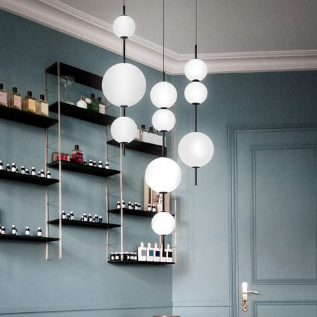 Orbessa LED Pendelleuchte | Zeitloses Kugeldesign aus Glas | Warmweißes Licht | Moderne Beleuchtung