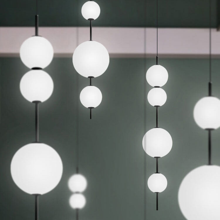 Orbessa LED Pendelleuchte | Zeitloses Kugeldesign aus Glas | Warmweißes Licht | Moderne Beleuchtung